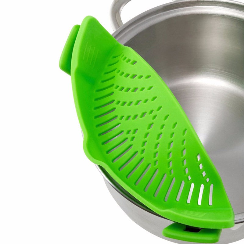 Silicone Clip-On Pot Strainer - Red – Richard's Kitchen Store